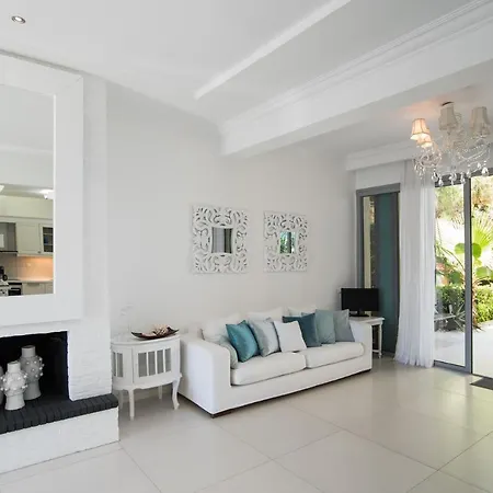 Villa A&m By Luxlikehome *